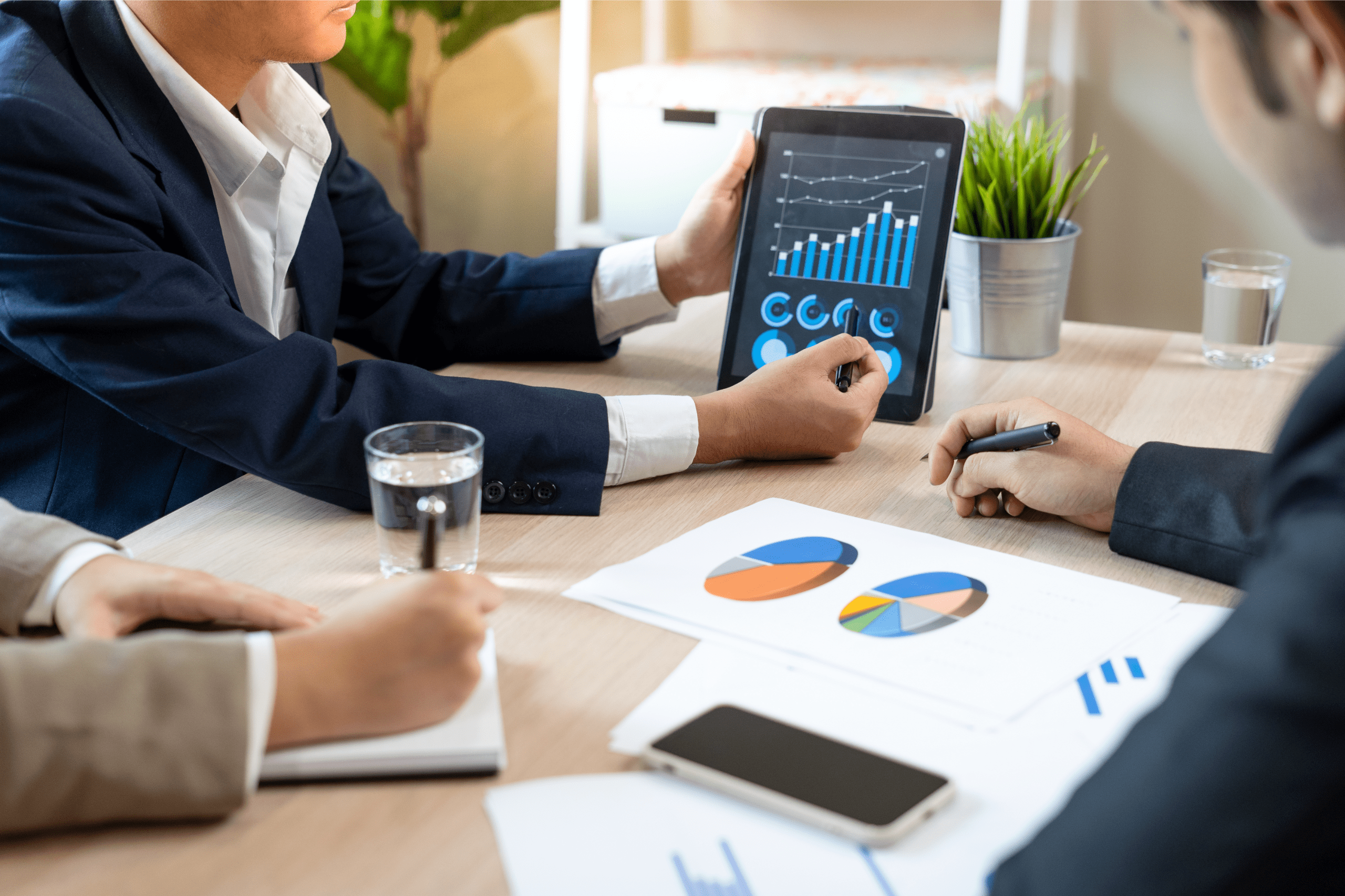 Co to jest koszt alternatywny i jak go obliczyć?